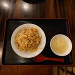 珉珉 - 炒飯提供の画。