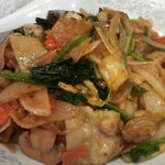 新華苑 - キムチ丼