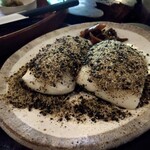 甘酒茶屋 - 力餅　黒胡麻きな粉