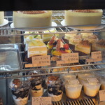 야키가시토 케이크노 미세 하나우타 hanauta