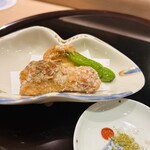 新日本料理おぶね - 北海道の鱒、海老、桑高農園で採れたじゃがいもの唐揚げ