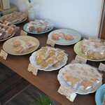 야키가시토 케이크노 미세 하나우타 hanauta