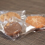 야키가시토 케이크노 미세 하나우타 hanauta