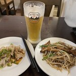 香港風中華料理　好再来 - ビールセットのニラレバ炒めと蒸し鶏