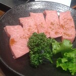 炭火焼肉やまと - 料理写真: