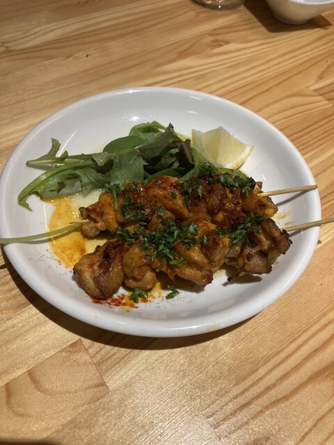 福島駅前のスペインバル カメレオン｜本格スペイン料理とお洒落な雰囲気