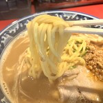 麺匠 佐蔵 - 麺は黄色いストレート