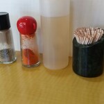 ムラクニ - 料理写真:卓上調味料