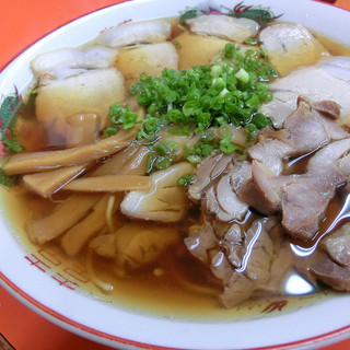 マル栄 中華そば_0