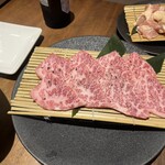 Sumibi Yakiniku Agaritsuki - 