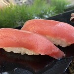 すしざんまい - 赤身（極上まぐろざんまい）