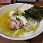 ジャパニーズ ラーメン 五感 - 