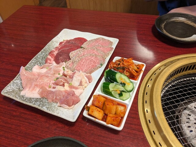 炭火焼きにく さが壱のご予約 - 新高島平/焼肉 | 食べログ