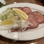 炭火焼肉 大将軍 - 上ネギタン塩（2100円）