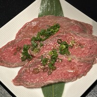 老舗精肉店直送 千種焼肉 飛騨牛の奴隷 千種店 - 