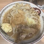 Butayama - 小ラーメン＋ニンニク＋アブラ＋野菜少なめ