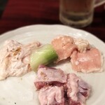 Horumon Yakiniku Kimuchi - ミックスホルモン