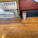 風来房 - カウンター席。