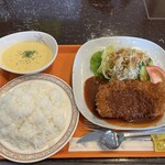 Kino Kuni - 洋食屋さんのとんかつセット（ロース）ライス極大 税込1300円