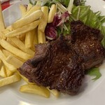 Bistro Magasin Rouge - 