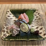 Takano - お作り。宮古サーモン、シメサバ、鯵のたたき。サーモンがとにかく美味しい