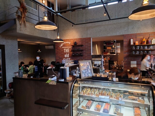 THE old CAFE>