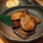 海鮮＆牡蠣＆しゃぶしゃぶ 金山居酒屋 あんごさく  - サメのタレ