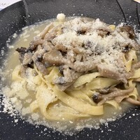 ブラカリイタリア料理店 - キノコとチーズのタリアテッレ