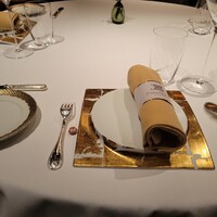 メゾン ポール・ボキューズ - 