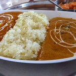 Indo Dainingu Kafe Mata - 