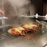 新宿 鉄板焼き YOKOTA - 他客の伊勢海老