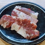 廻転レーン焼肉 いっとう - いっとう上カルビ