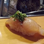鮨処寿司大 - 寿司 大　さごし (さわらの小さいの)