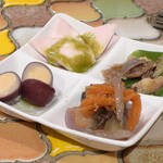 トリワイン ＰＩＫＯＳＨＨＨＵ - 前菜４種盛り