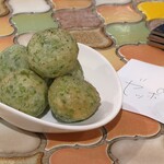 トリワイン ＰＩＫＯＳＨＨＨＵ - ゼッポリーニも書いてくれましたで(^^;