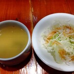 東京Ｂａｍバーグ - スープとサラダ