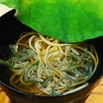 蕎麦割烹  倉田 - じゅんさいそば 歯ごたえと香りの福井在来種で