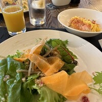 フォルク キッチン オールデイダイニング  - 