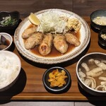 Akameno Oyaji - 牡蠣バター定食