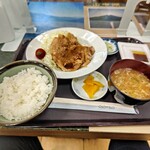 谷村パーキングエリア（下り） フードコート - 富士桜ポーク生姜焼き定食  ￥940