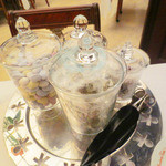 マダム・トキ - プティフールを好きなだけ