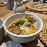 SOBATORI - 国産鶏の炭火焼き親子丼（小）