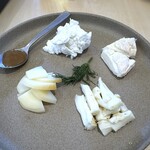 ABURAYAMA CHEESE STAND - 上から