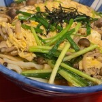 燙菜 - 連れのきのことネギの玉子とじうどんです