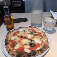 イタリアーナ エノテカ ドォーロ - マルゲリータ