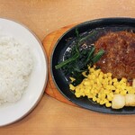 Saizeriya - 牛100% オニオンソースハンバーグ