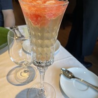 フランス料理 ル・クール - 連れのシャンパングレープフルーツカクテル
