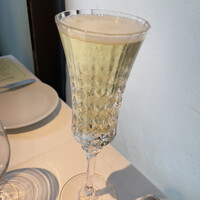 フランス料理 ル・クール - 乾杯のシャンパン