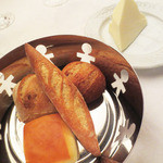 マダム・トキ - パンとカルピスバター