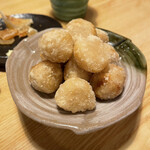 KAMOSU - 里芋の揚げ物